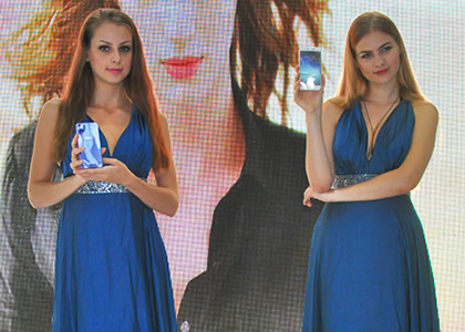 vivo NEX宝石红评测:手机界的网“